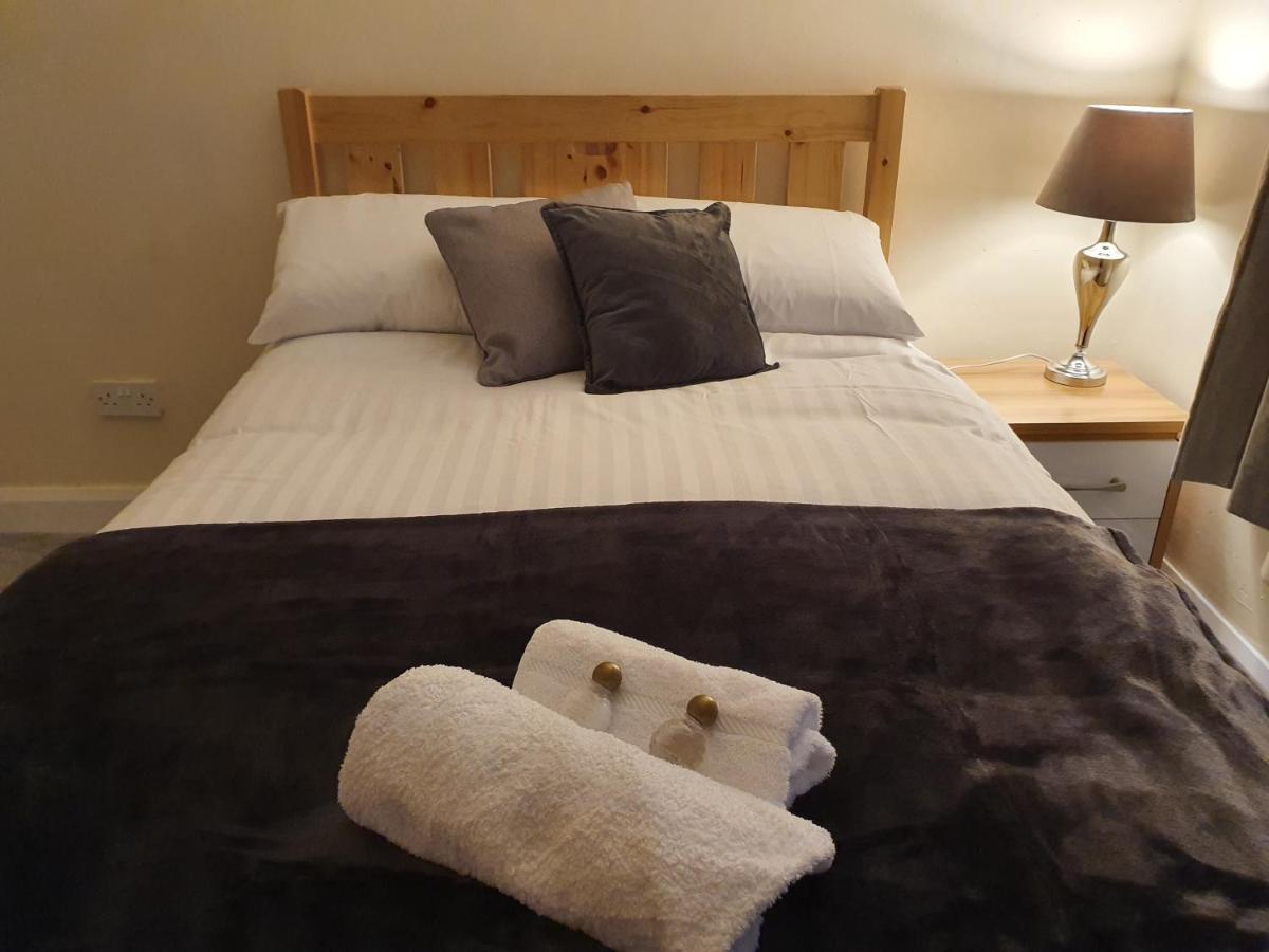 The Bowers Bar & Restaurant Hotell Ballinrobe Eksteriør bilde